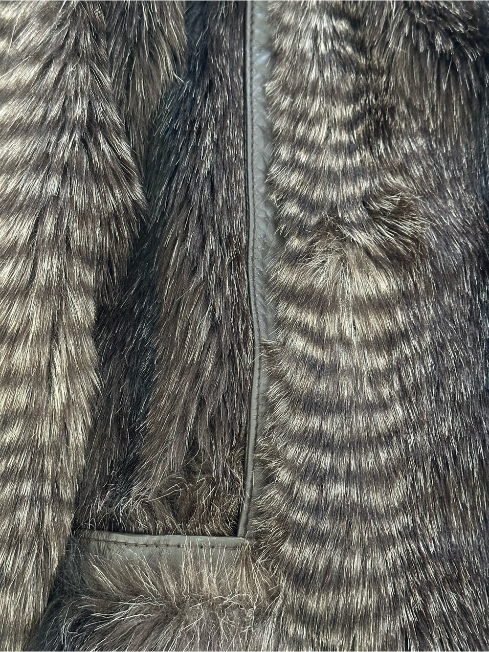 Vintage Lilli Ann 1960s Faux Fur Chevron Herringbone Statement Coat - Picture 10 of 13